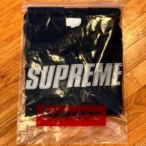 Supreme Crewneck